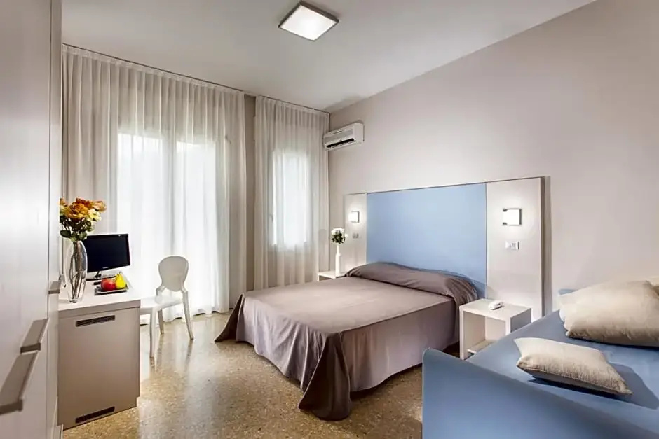 New Hotel Chiari - Chambres