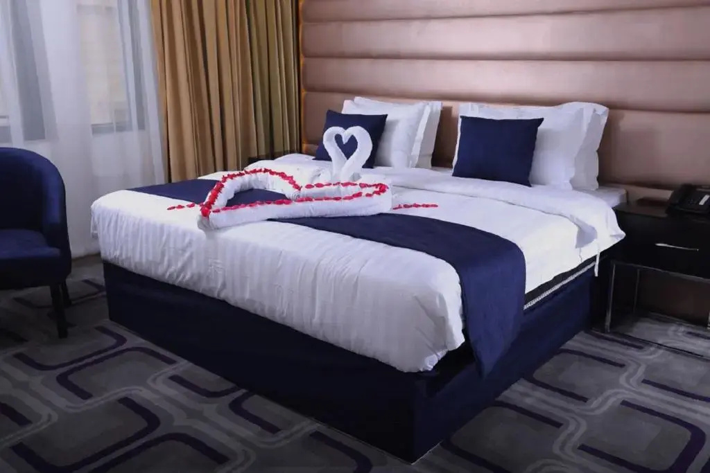 Standard Double room (full double bed)