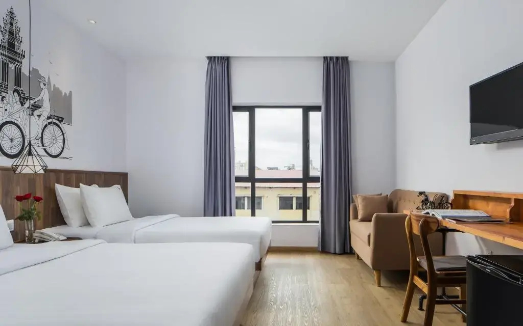 Superior Triple room