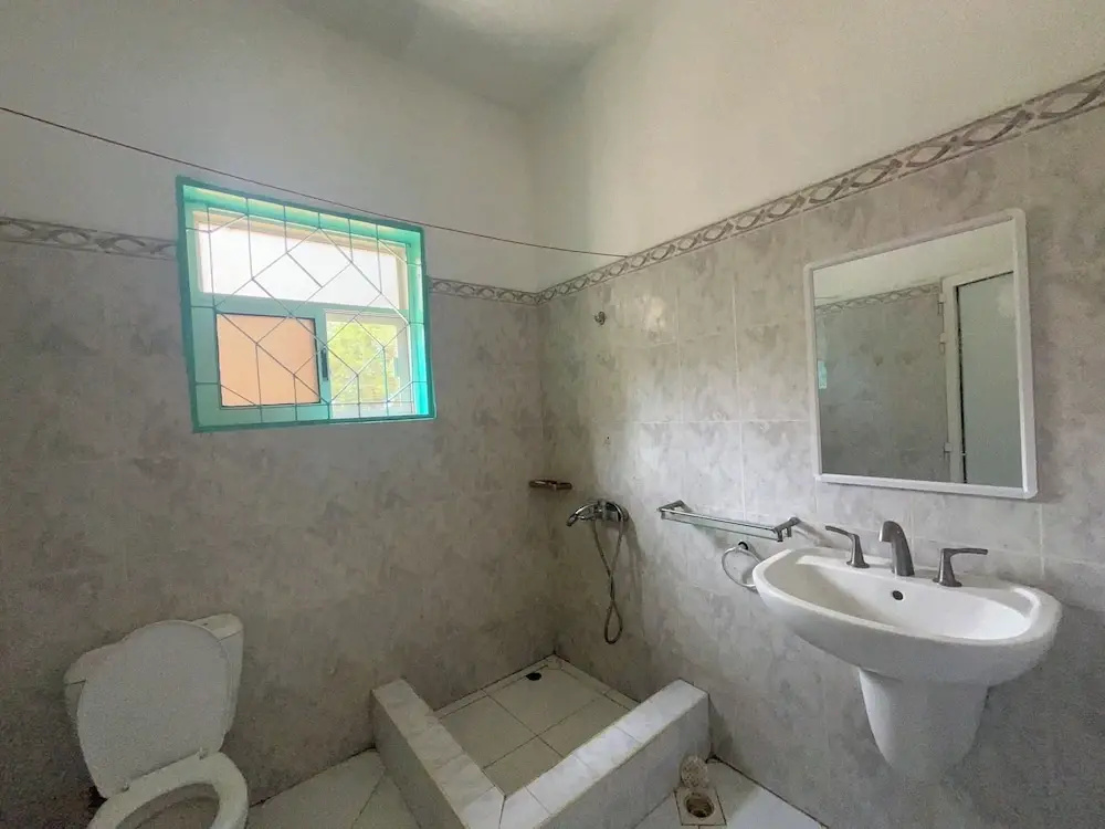 Comfort room