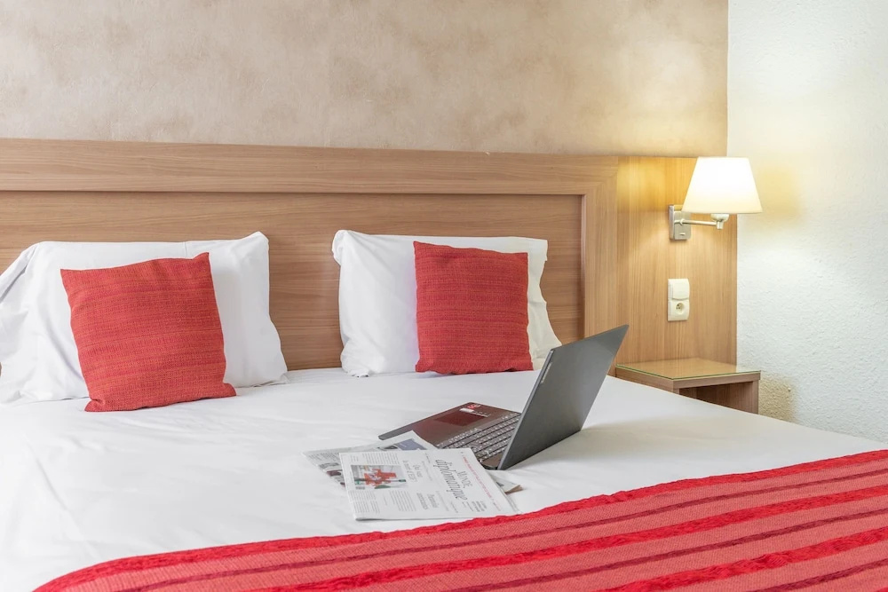 Brit Hotel Castres - Chambres