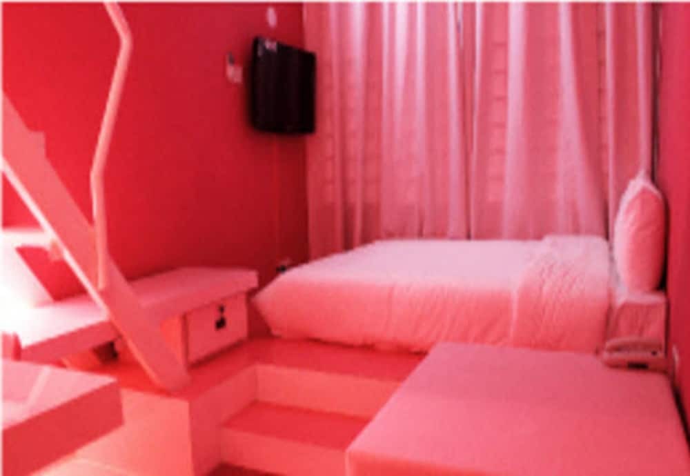 Yy38 Hotel