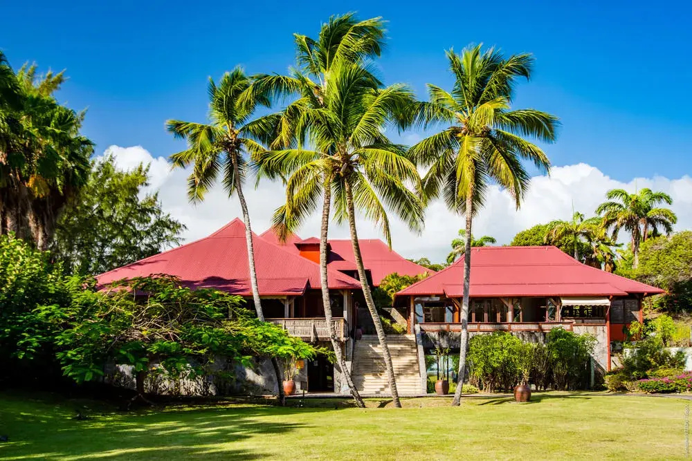 Beach & Waterfront