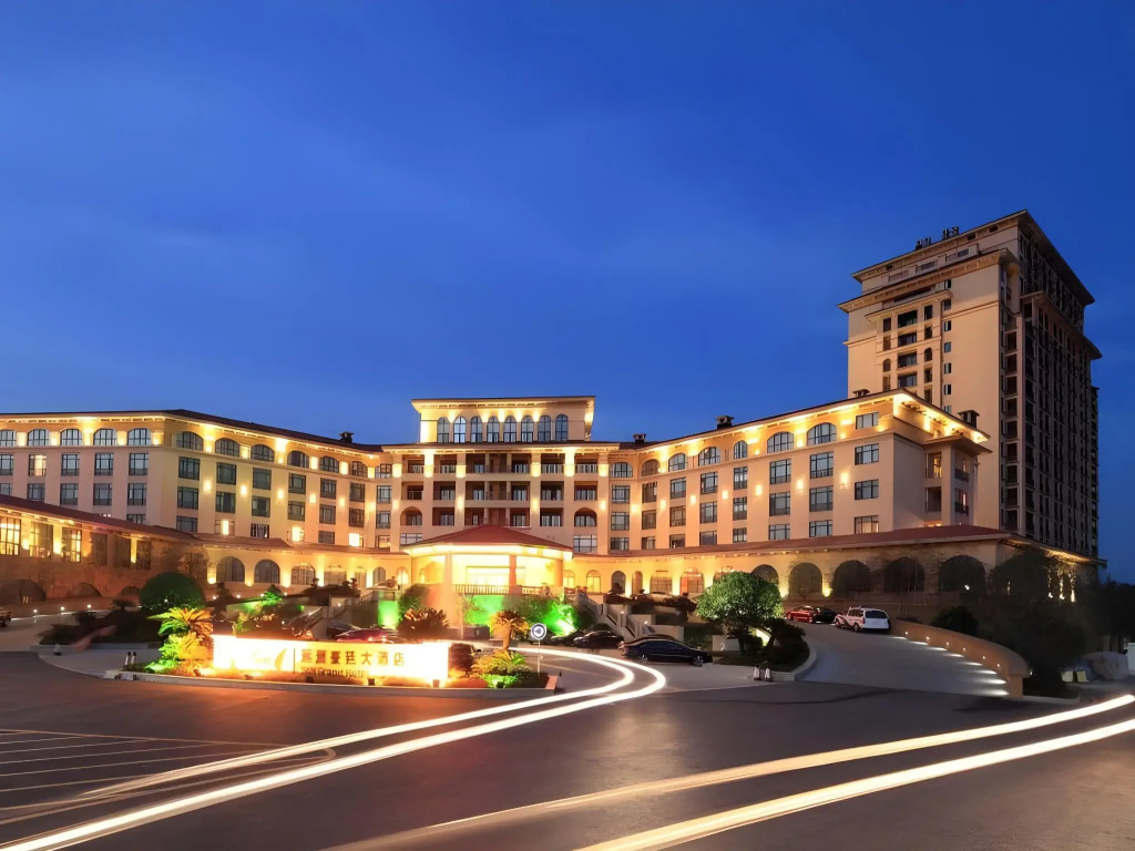 S&n Grand Hotel Chaohu