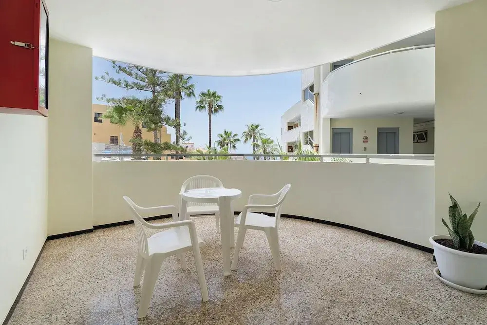Beautiful Apartment Arenas Negras Sea View Pool