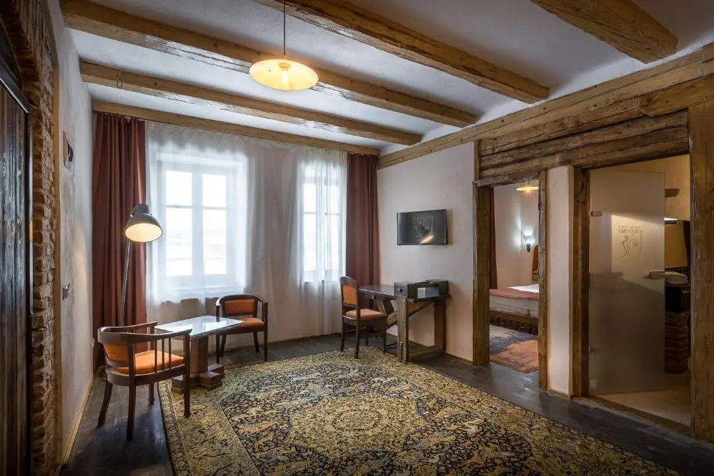 Single Junior Suite