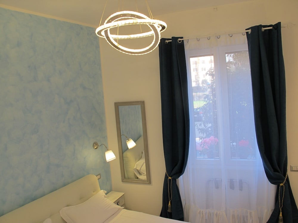 Your Vatican Suite — 4