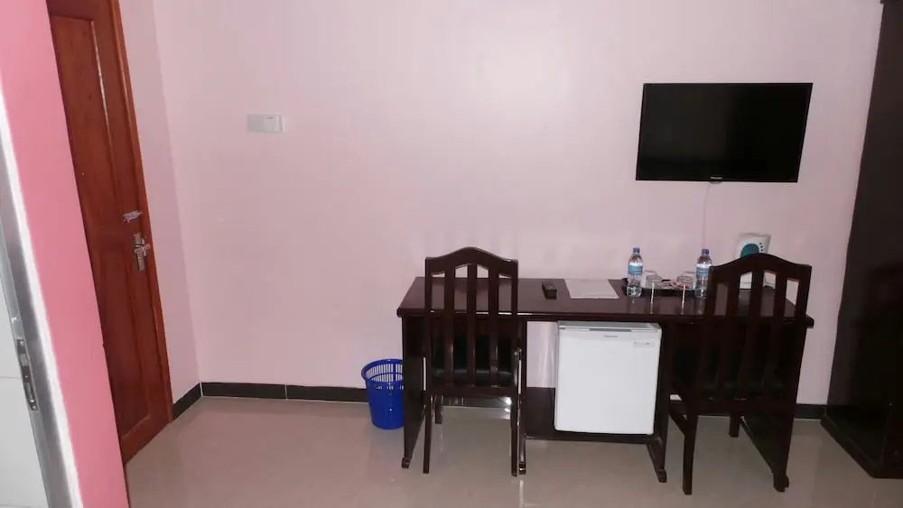 Fahari Hotel - Chambres