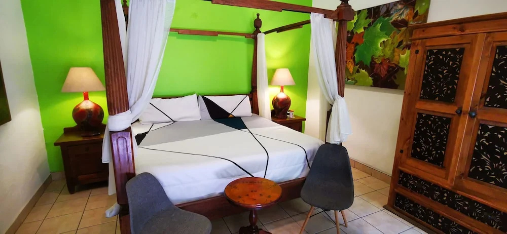 Superior Double room (full double bed)