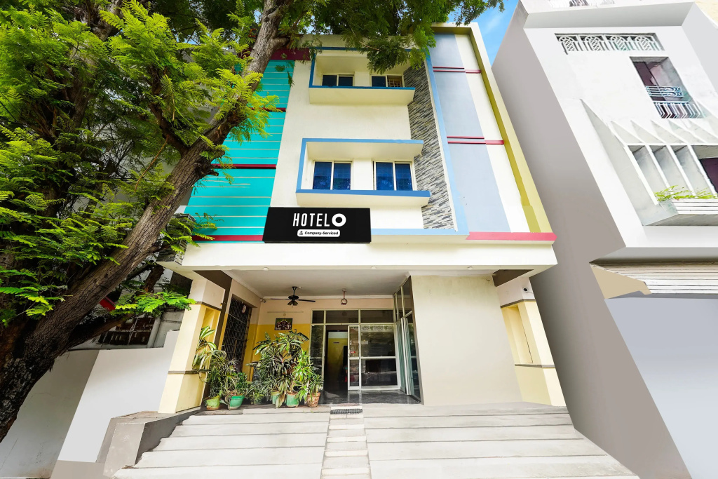 Super Hotel O Karakambadi Road Near Leela Mahal Circle