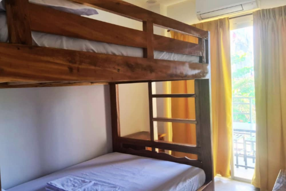 Standard Quadruple room with balcony
