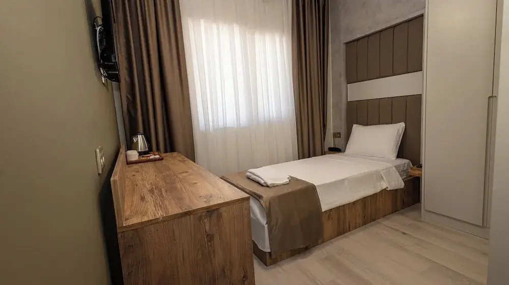 Hotel photo 12