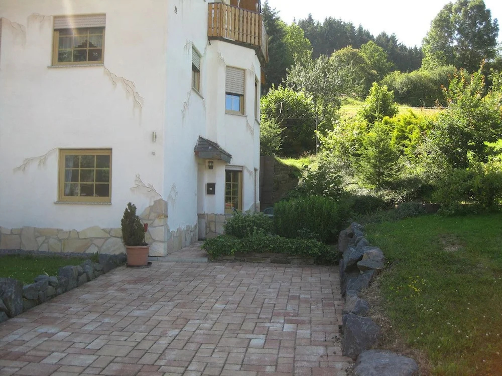 Gaestehaus Lara