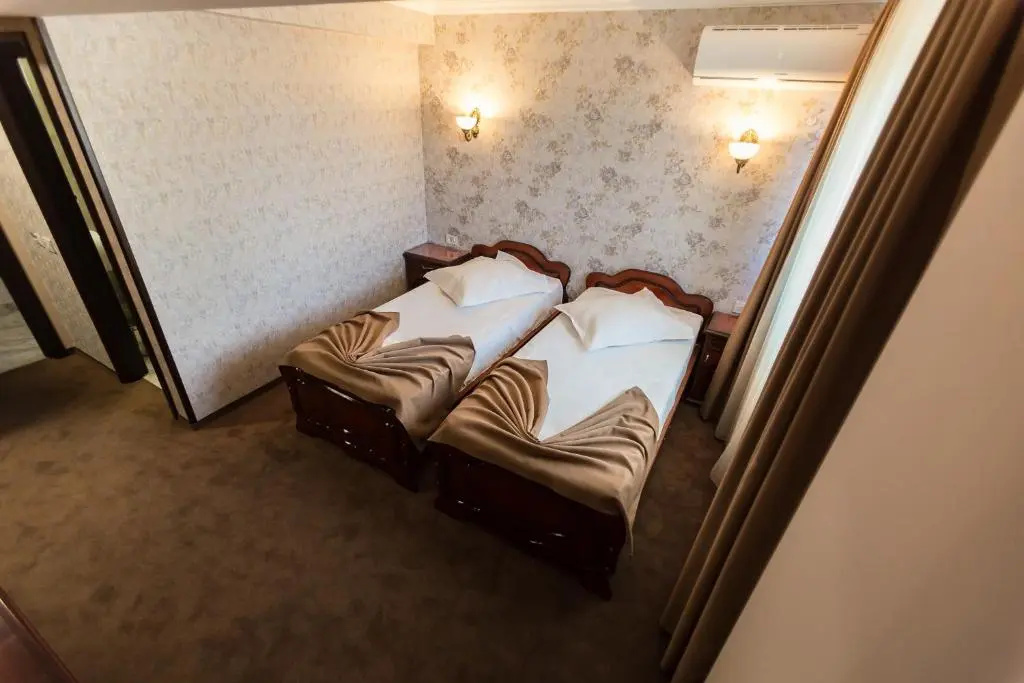 Standard Double room (twin beds)