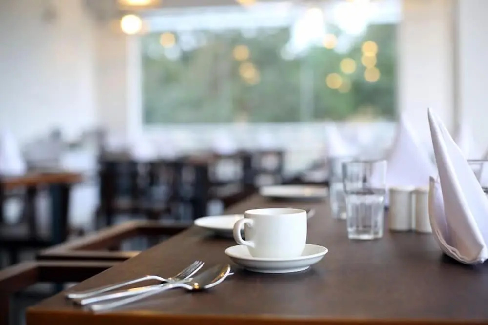 Food & Beverage