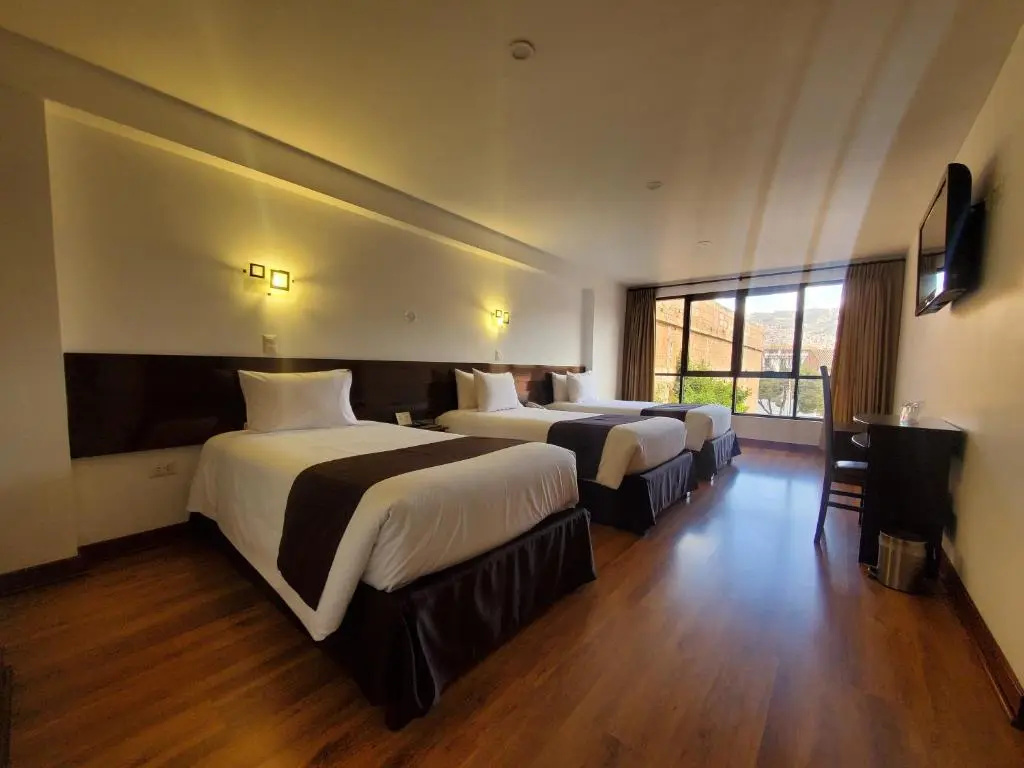 Standard Triple room