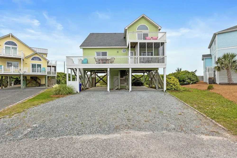 Lowe Tide by Topsail Realty