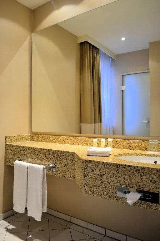 Courtyard by Marriott Düsseldorf Seestern - Chambres