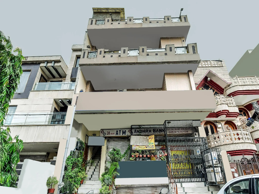 OYO 18831 Florence Residency