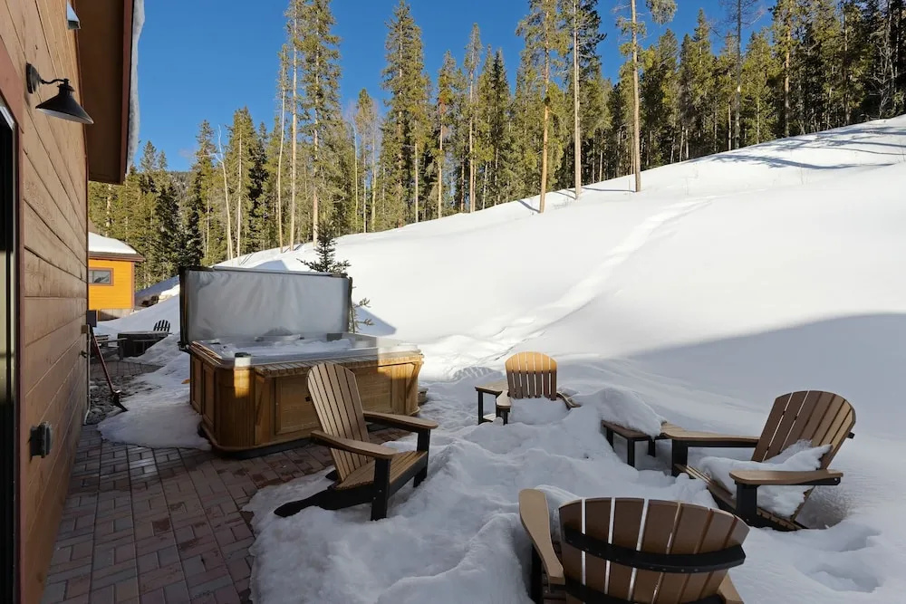 54 Outpost Drive The Alders - Private Hot Tub 4 Bedroom Condo by RedAwning