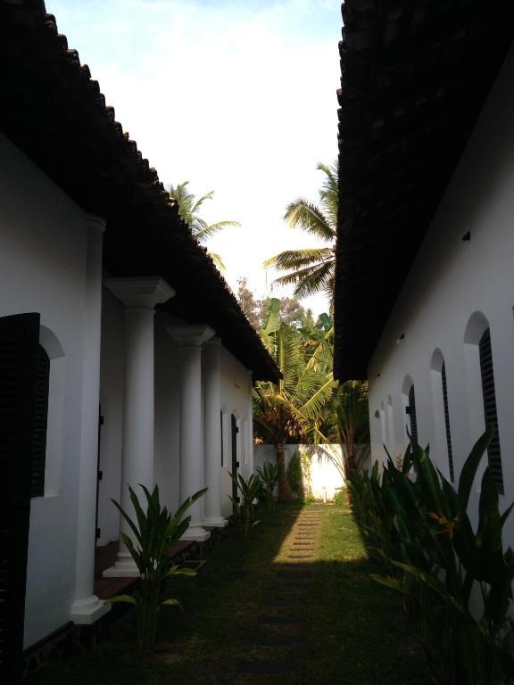 Villa Tissa Beach Resort