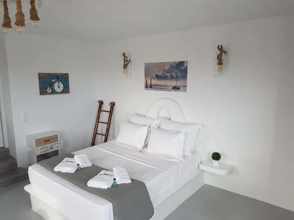 Studio with sea view