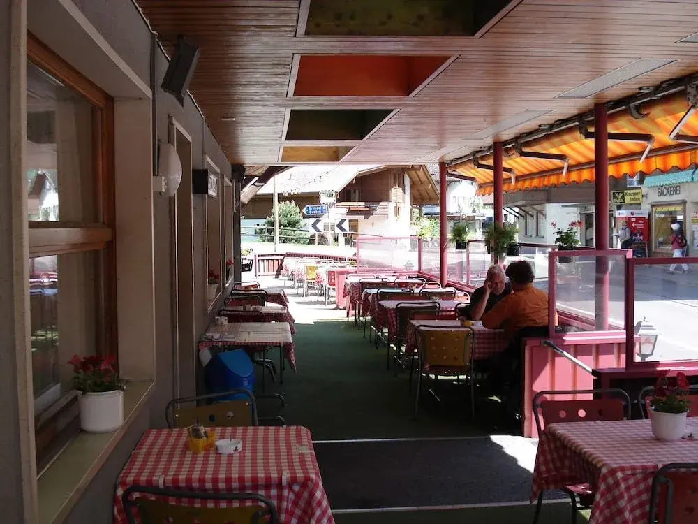 Food & Beverage