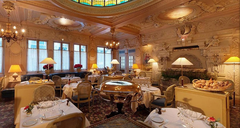 Hotel photo 12