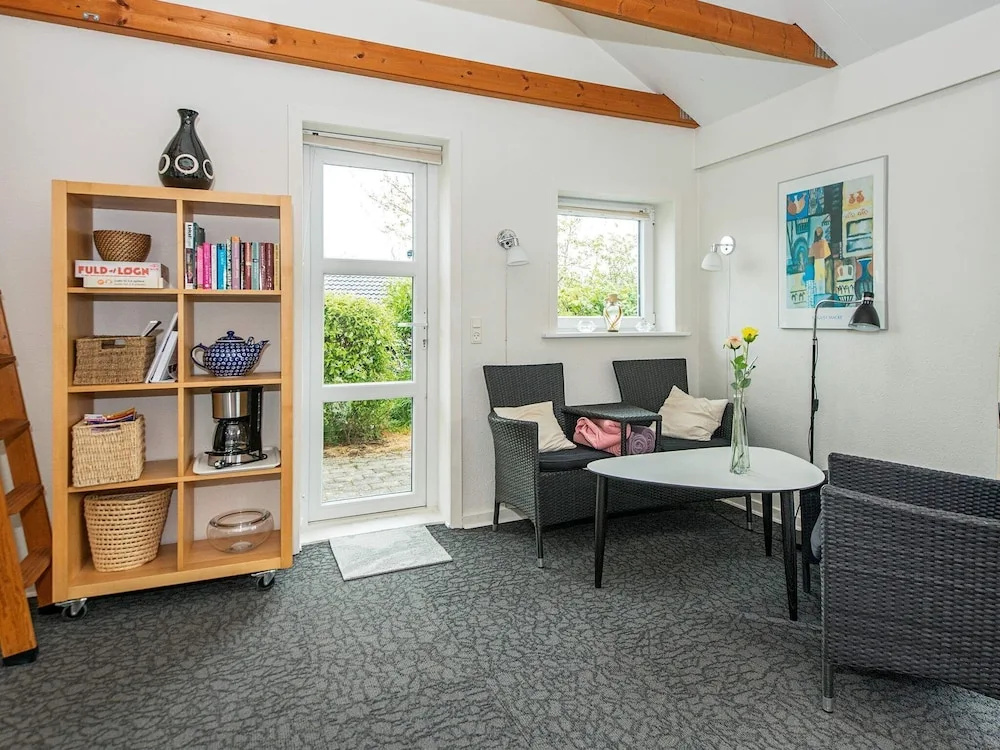 Quaint Holiday Home in Henne Near Henne Golf Course