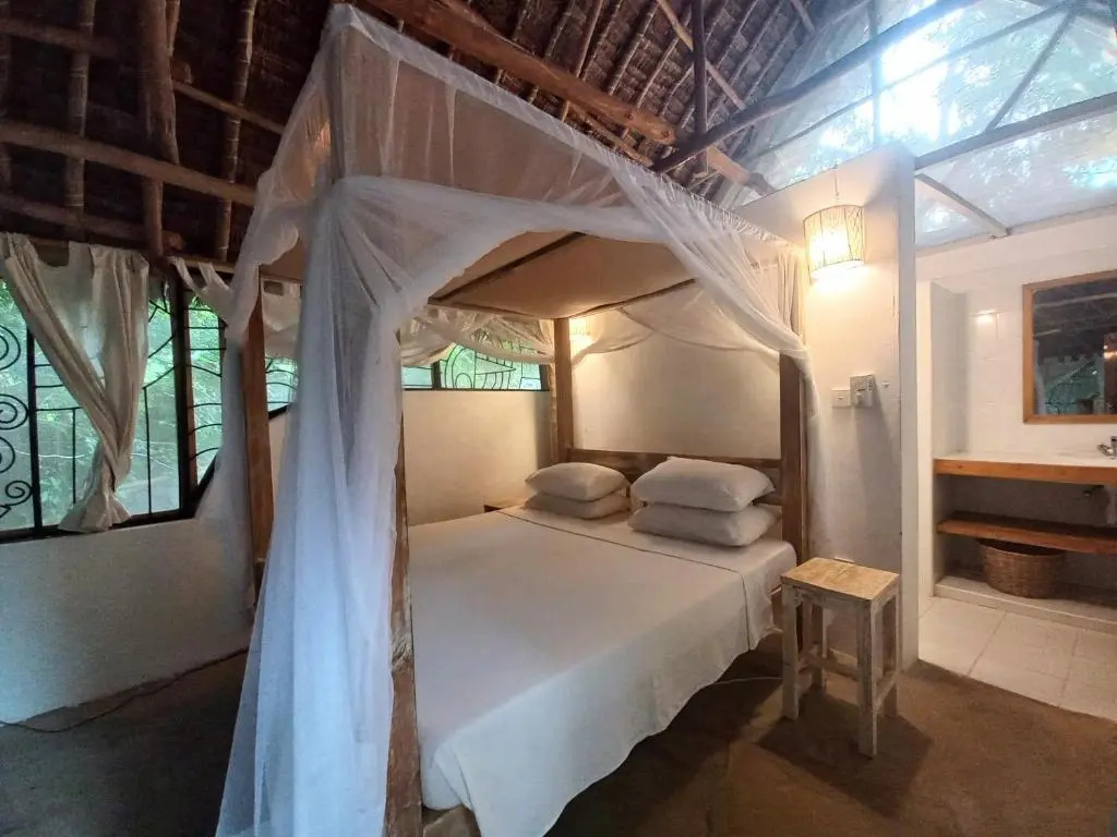 Economy room