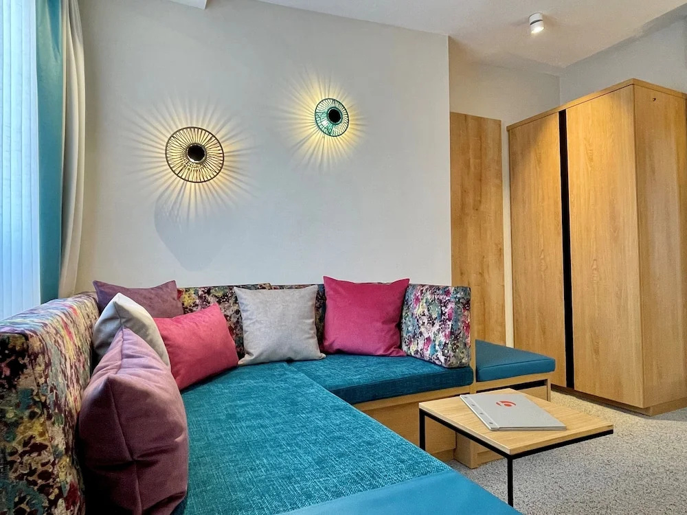 Classic Double room (full double bed)