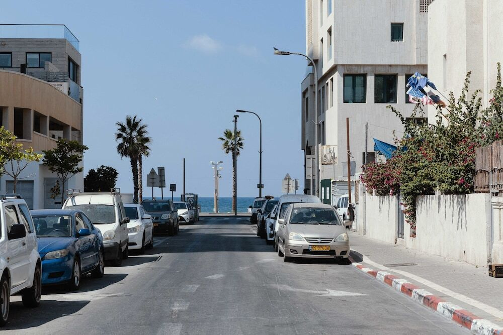 Apartment Lilas | 3BR | Tel Aviv | Seaside | Ha'Rav Kook St | #TL51