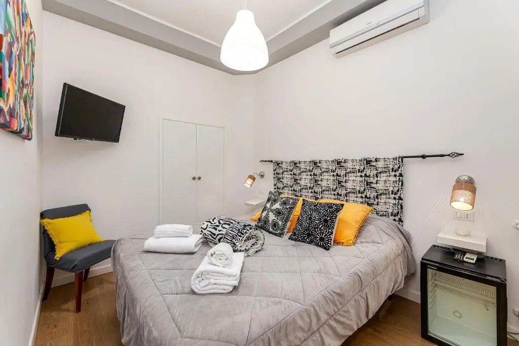 Standard Double room (full double bed)