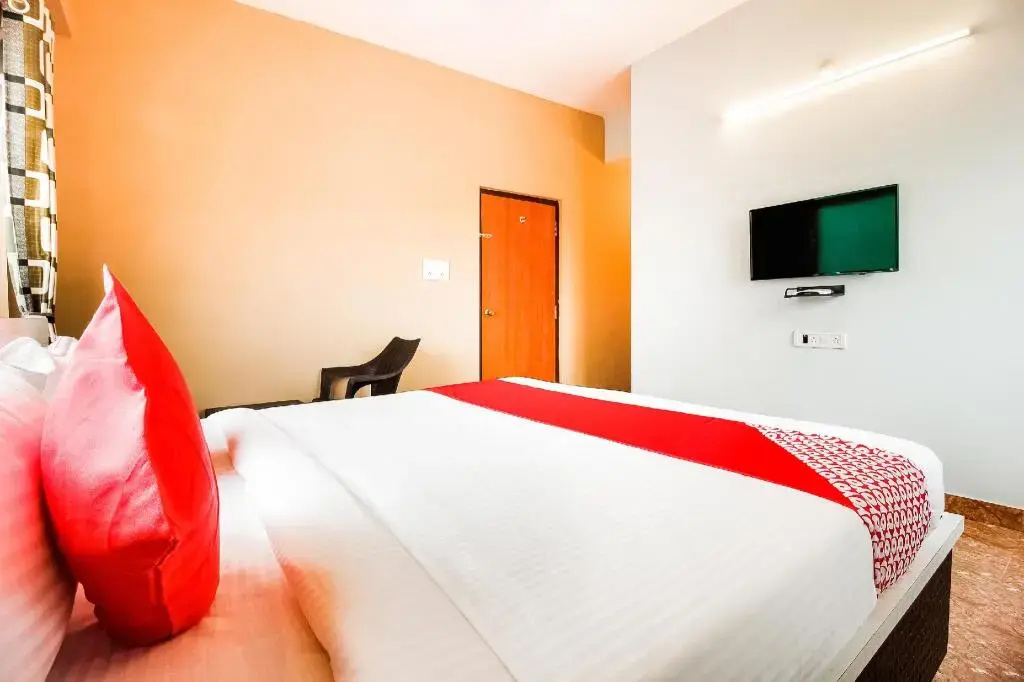 Sri Balaji Grand by OYO Rooms