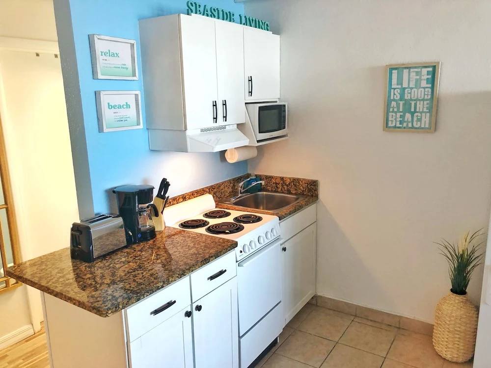 Pirates Cove Resort Studios - Général
