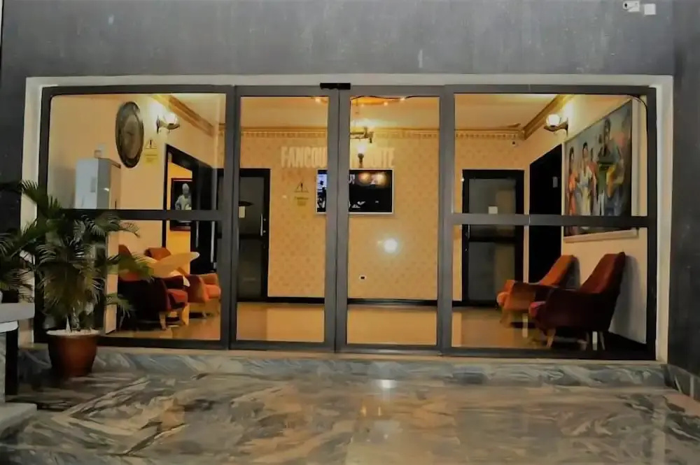 Hotel photo 2