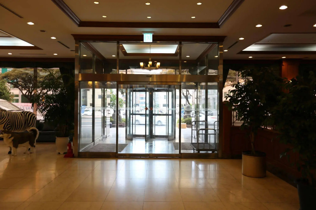 Hotel photo 12