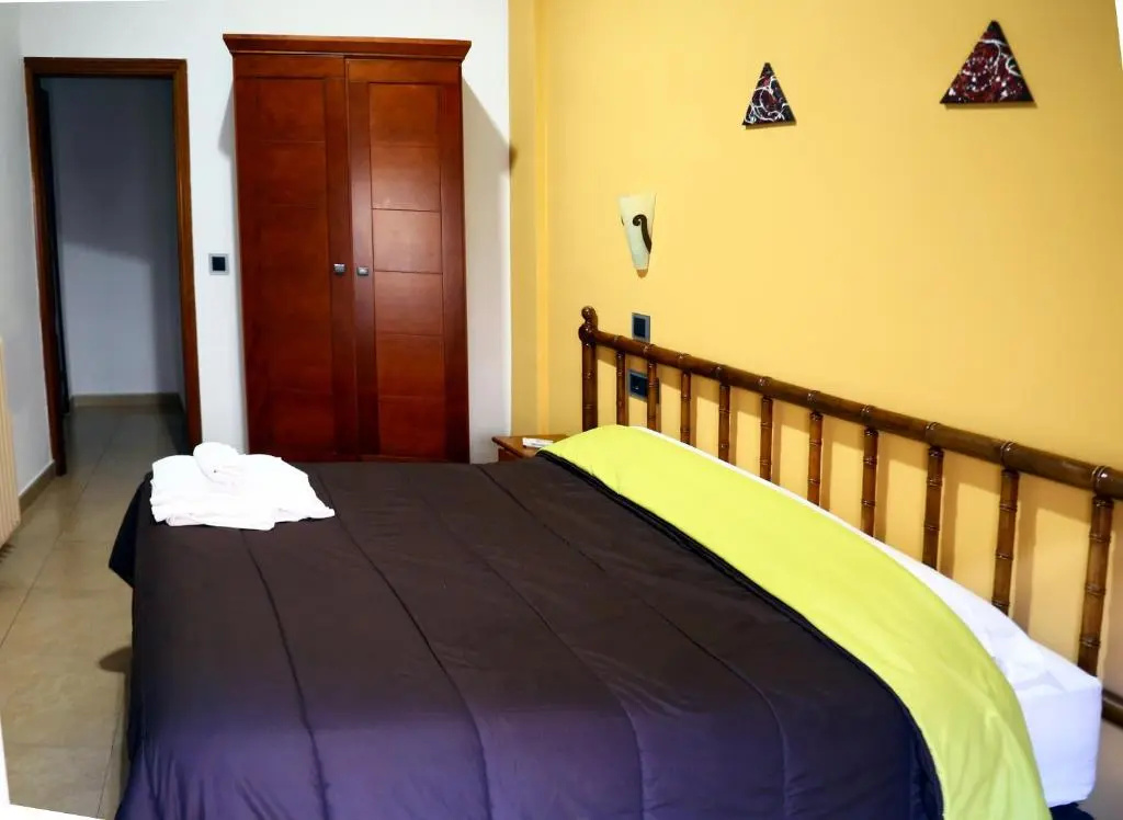 Standard Double room (full double bed)