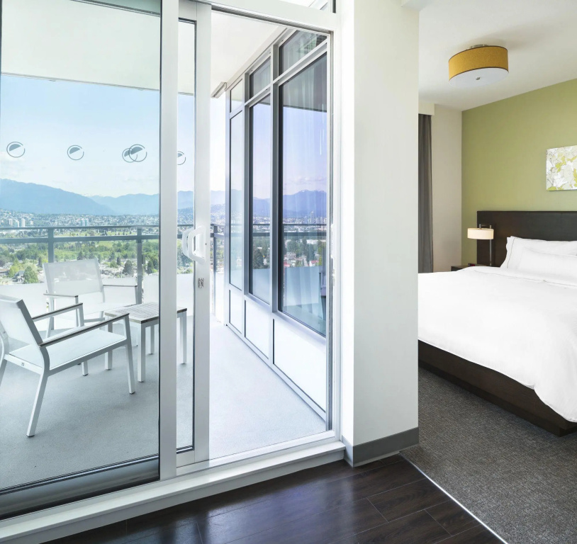 Element Vancouver Metrotown