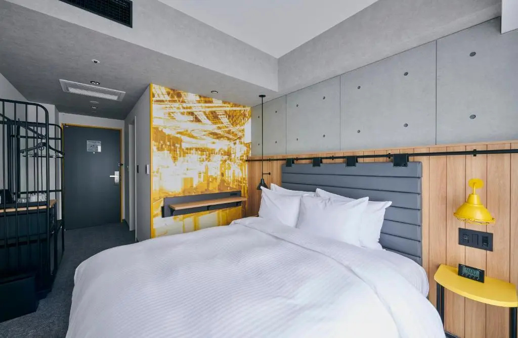 Standard Double room (full double bed)
