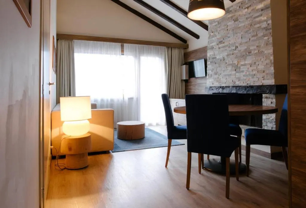 Hotel Ambassador Zermatt Room Type - Suite
