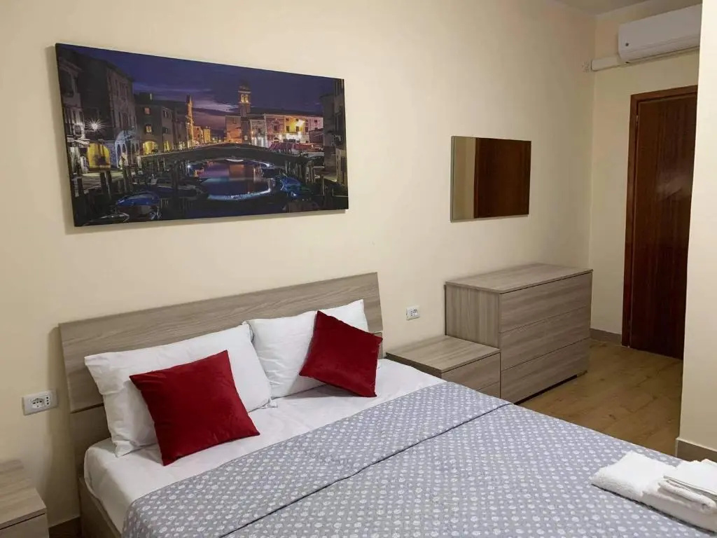 Standard Double room (full double bed)
