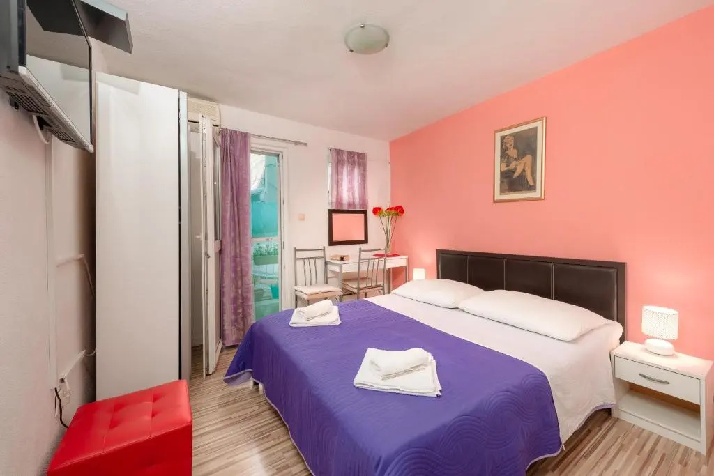 Standard Double room full double bed