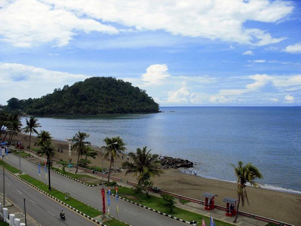 Rangkayo Basa Halal Hotel - фото 19