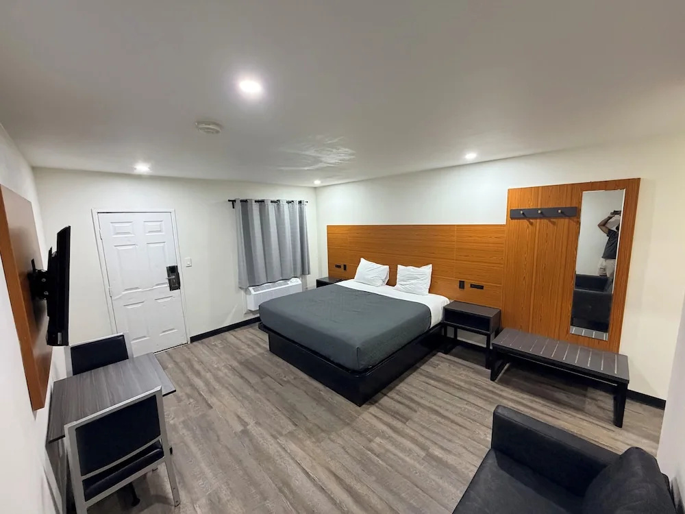 Отель Scenic Motel в Эль-Монте
