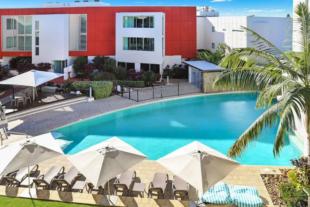3 Bedrooms Apartment with balcony and with pool view