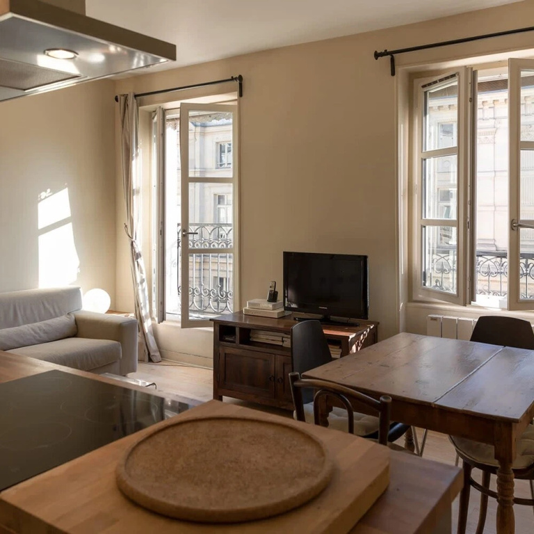 Afficher la photo 6 — Rivoli Market I Comfortable 1 Bed Apt Near Hotel de Ville