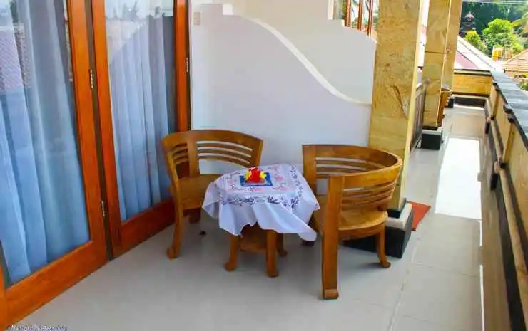 Balcony & Terrace