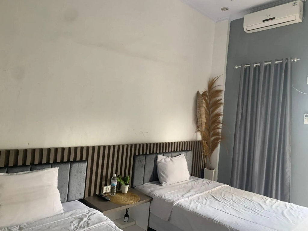 OYO 90124 Oemah Ratu Hostel Syariah - фото 21