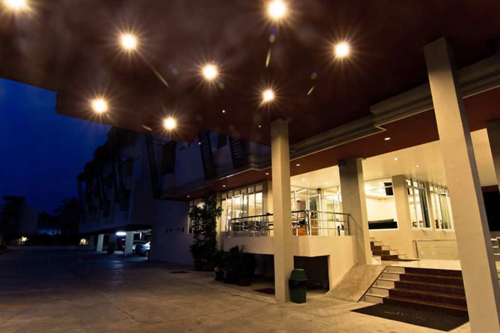 Better Place Hotel